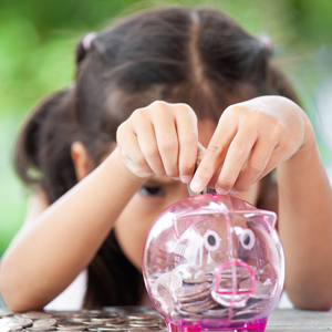 How to Teach Your Child Good Saving and Spending Habits How to Teach Your Child Good Saving and Spending Habits